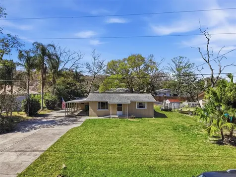 2768 Belle Haven Drive Clearwater FL 33763