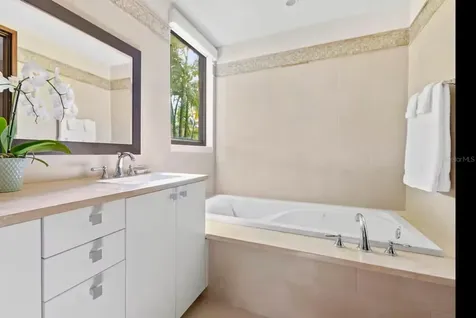 7000 Bahia Beach Blv Las Verandas Rio Grande PR 00745