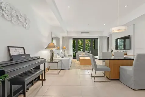 7000 Bahia Beach Blv Las Verandas Rio Grande PR 00745
