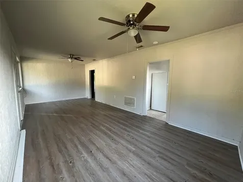 25042 W Us Highway 27 High Springs FL 32643