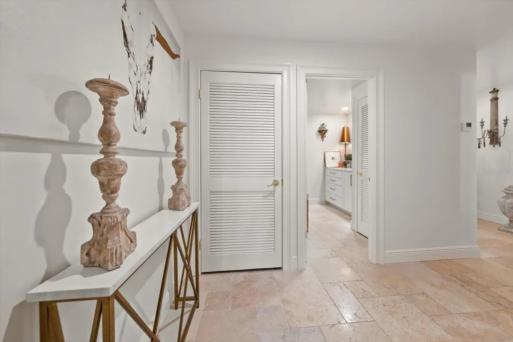 8 Belleview Boulevard Belleair FL 33756