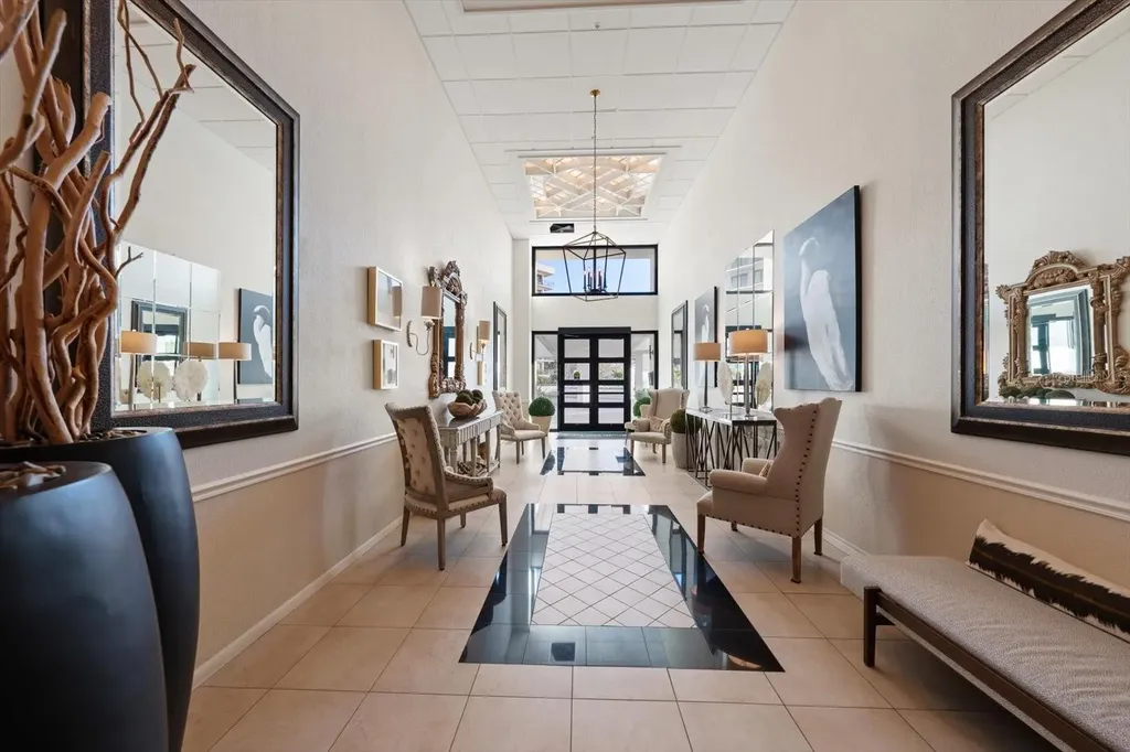 8 Belleview Boulevard Belleair FL 33756