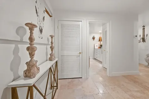 8 Belleview Boulevard Belleair FL 33756
