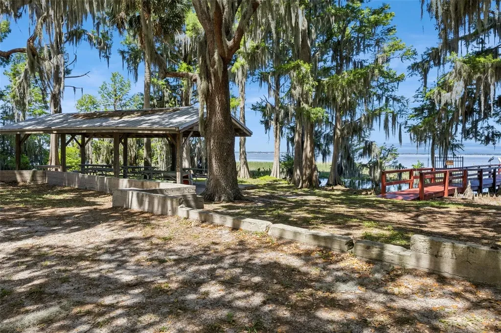 1224 Palmetto Road Eustis FL 32726