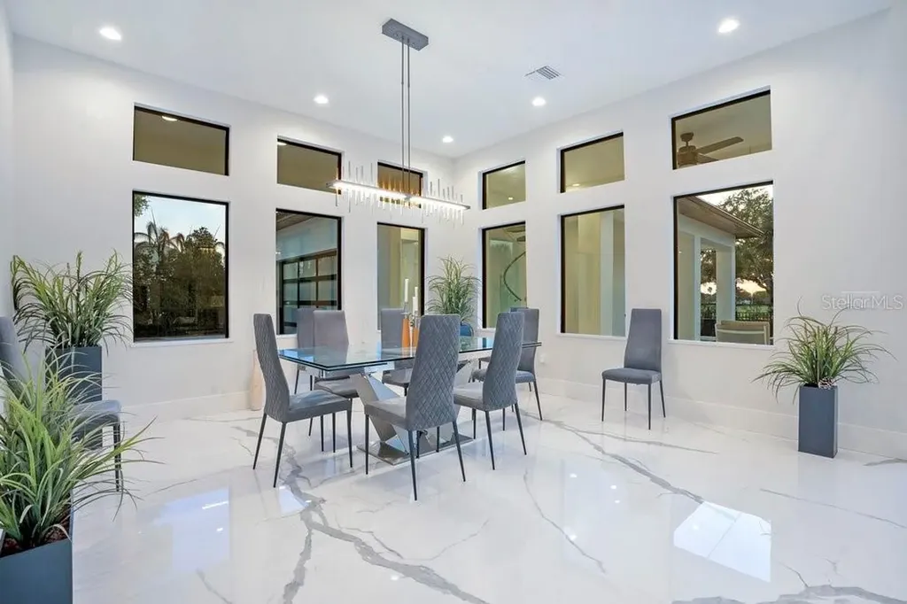 6159 Harbour Town Court Orlando FL 32819