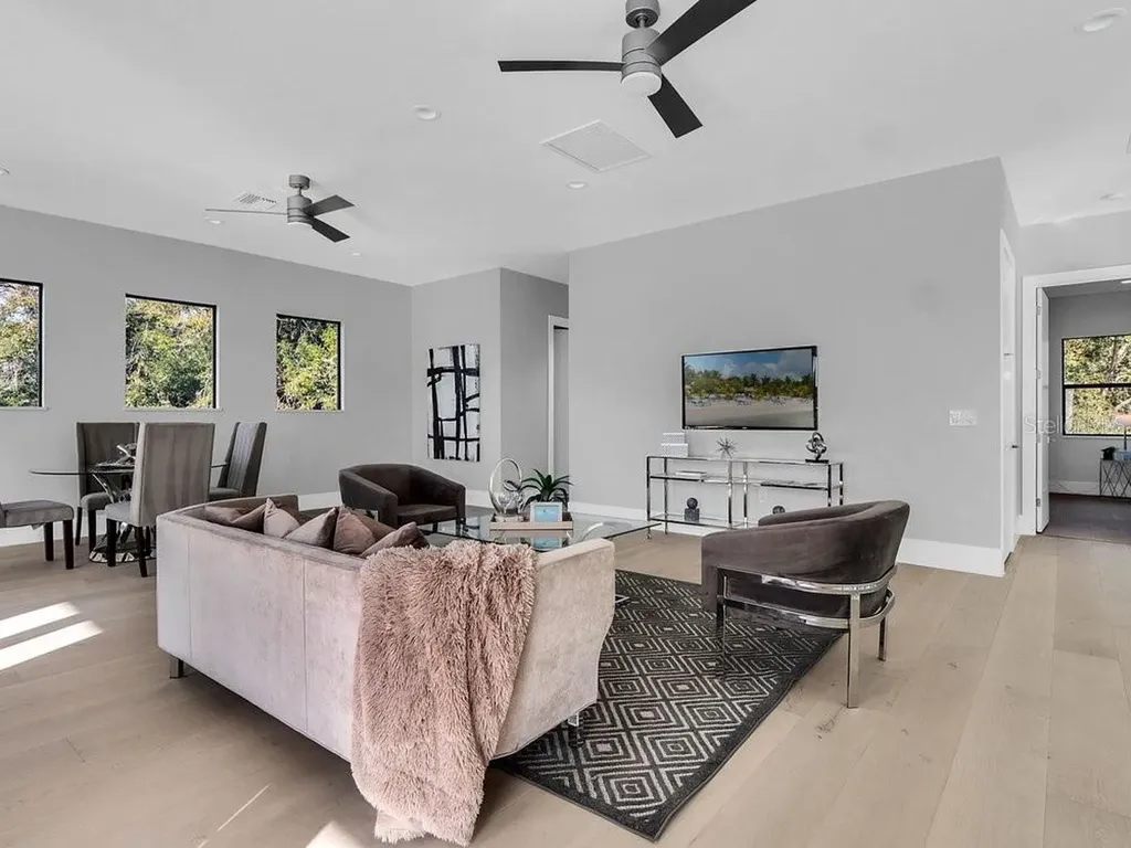 6159 Harbour Town Court Orlando FL 32819