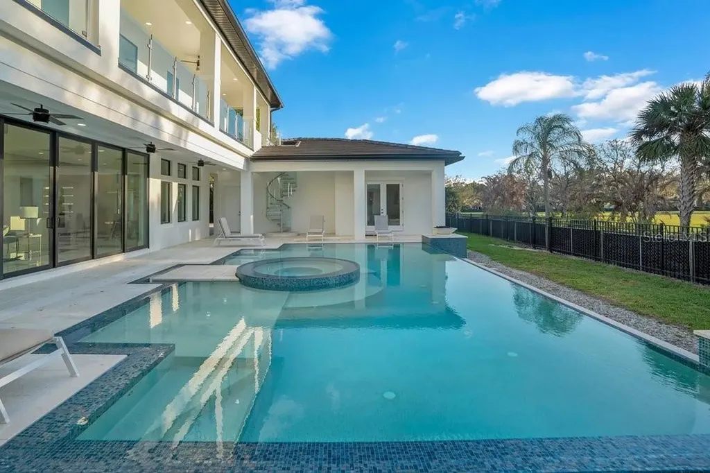 6159 Harbour Town Court Orlando FL 32819