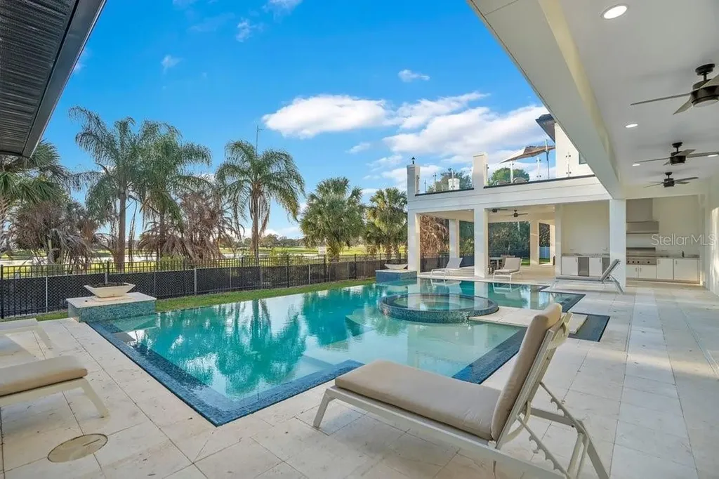 6159 Harbour Town Court Orlando FL 32819