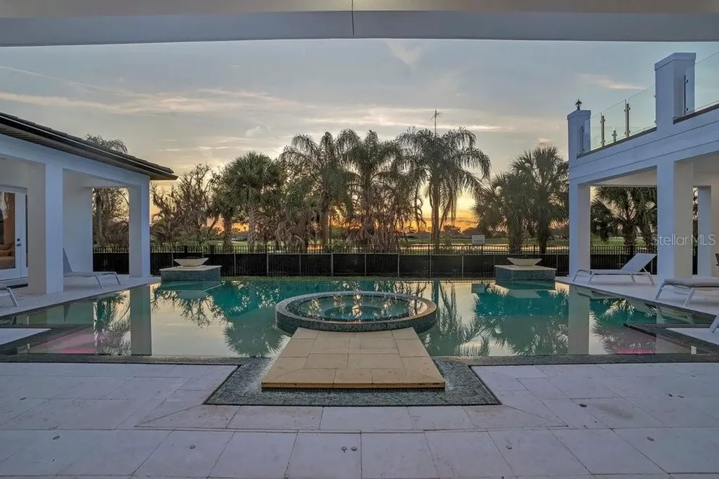 6159 Harbour Town Court Orlando FL 32819