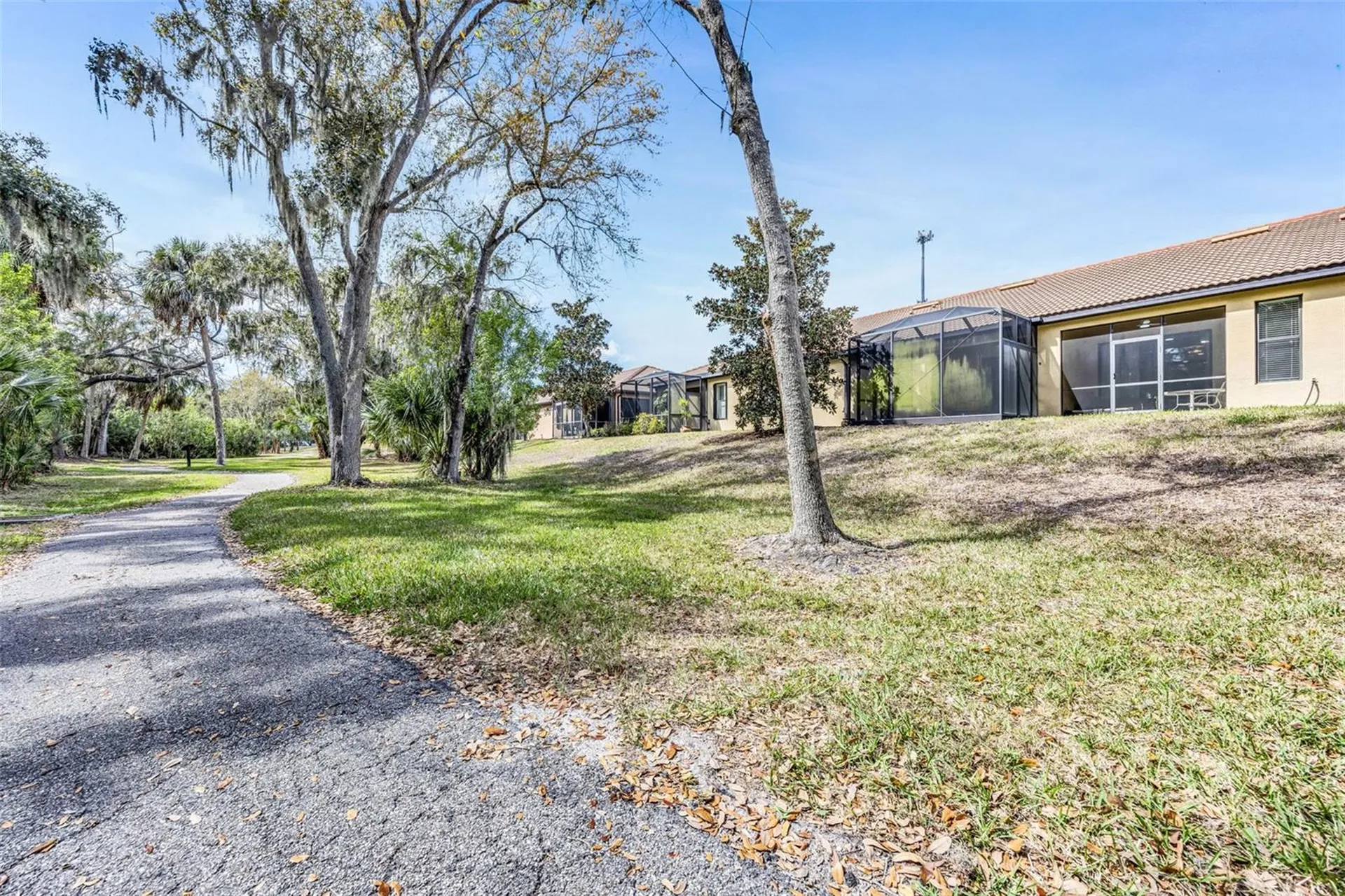 420 Seneca Falls Drive Apollo Beach FL 33572