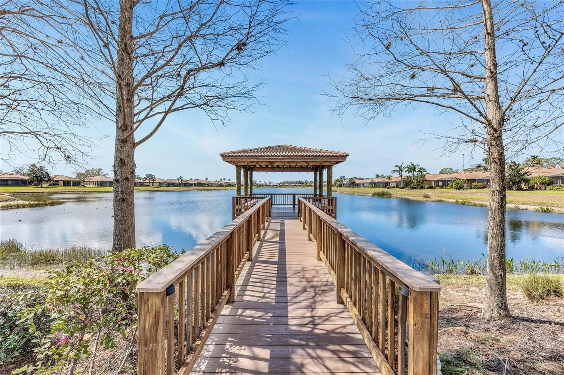 420 Seneca Falls Drive Apollo Beach FL 33572