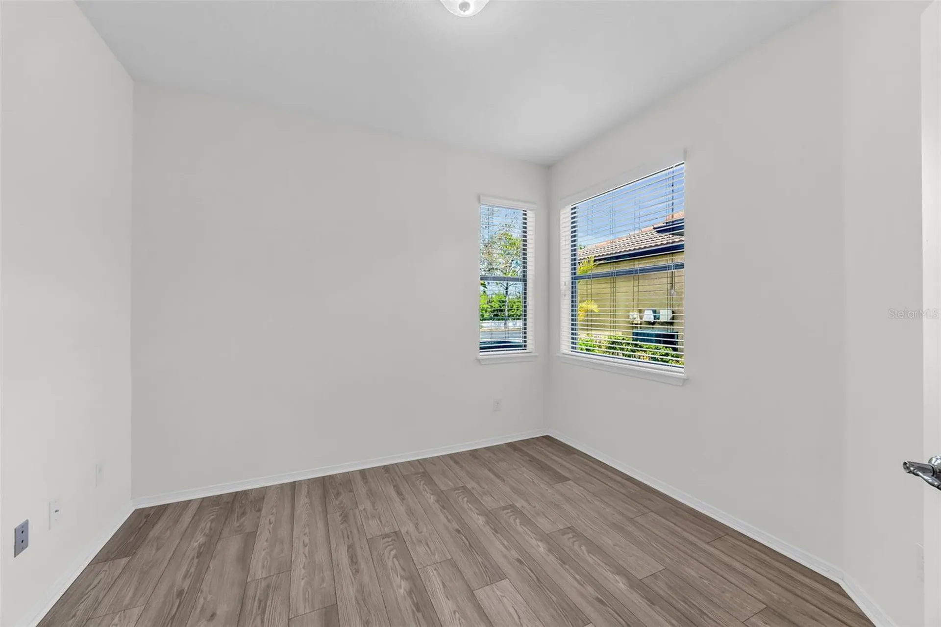 420 Seneca Falls Drive Apollo Beach FL 33572
