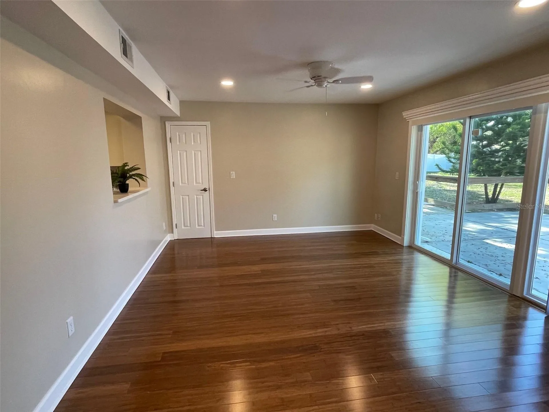 6556 27th Street N St Petersburg FL 33702