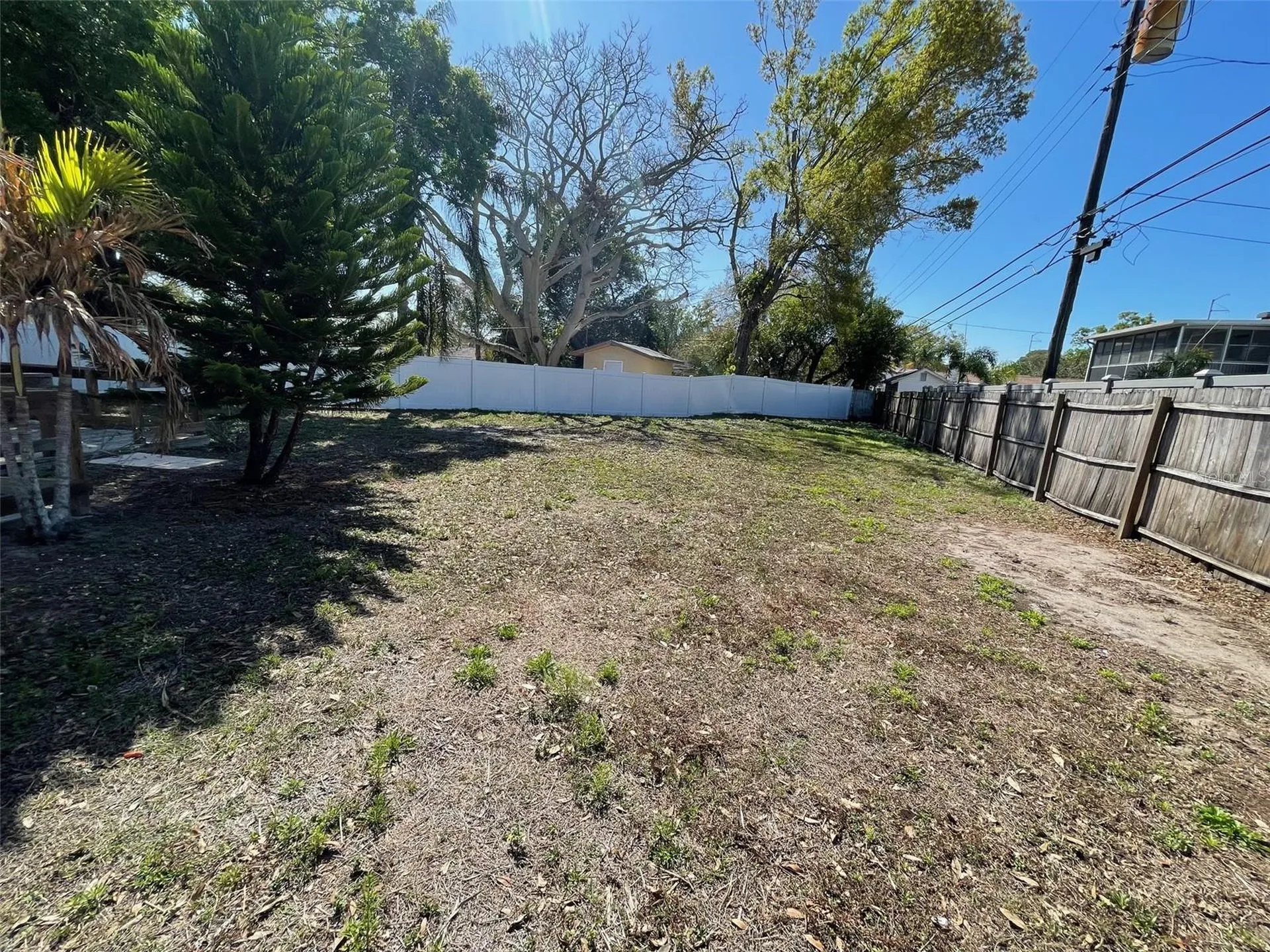 6556 27th Street N St Petersburg FL 33702