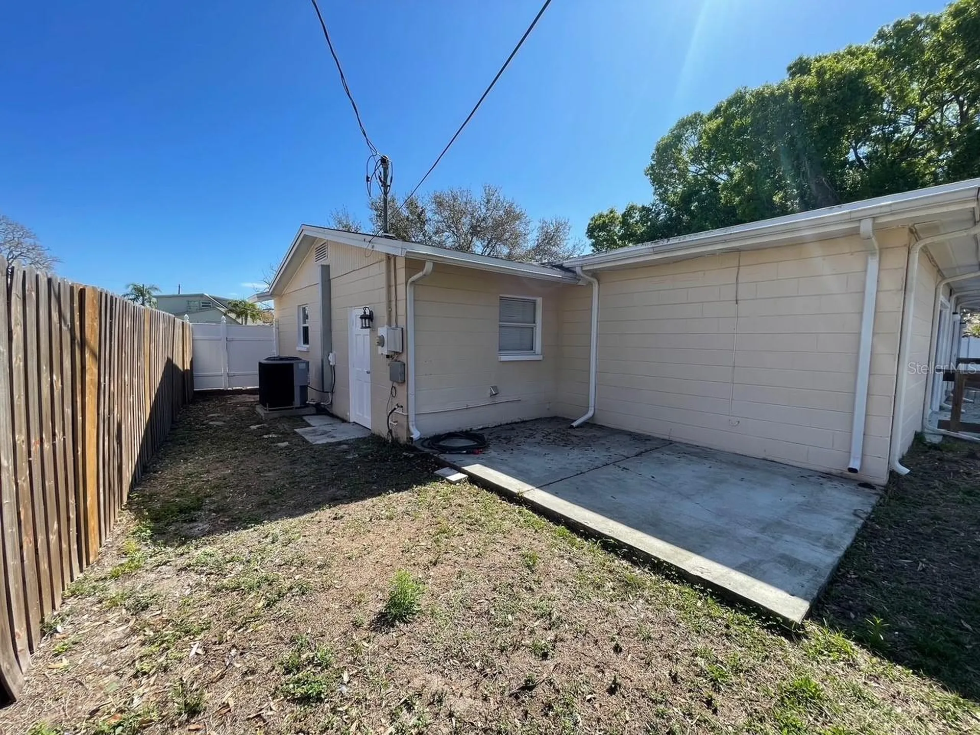 6556 27th Street N St Petersburg FL 33702