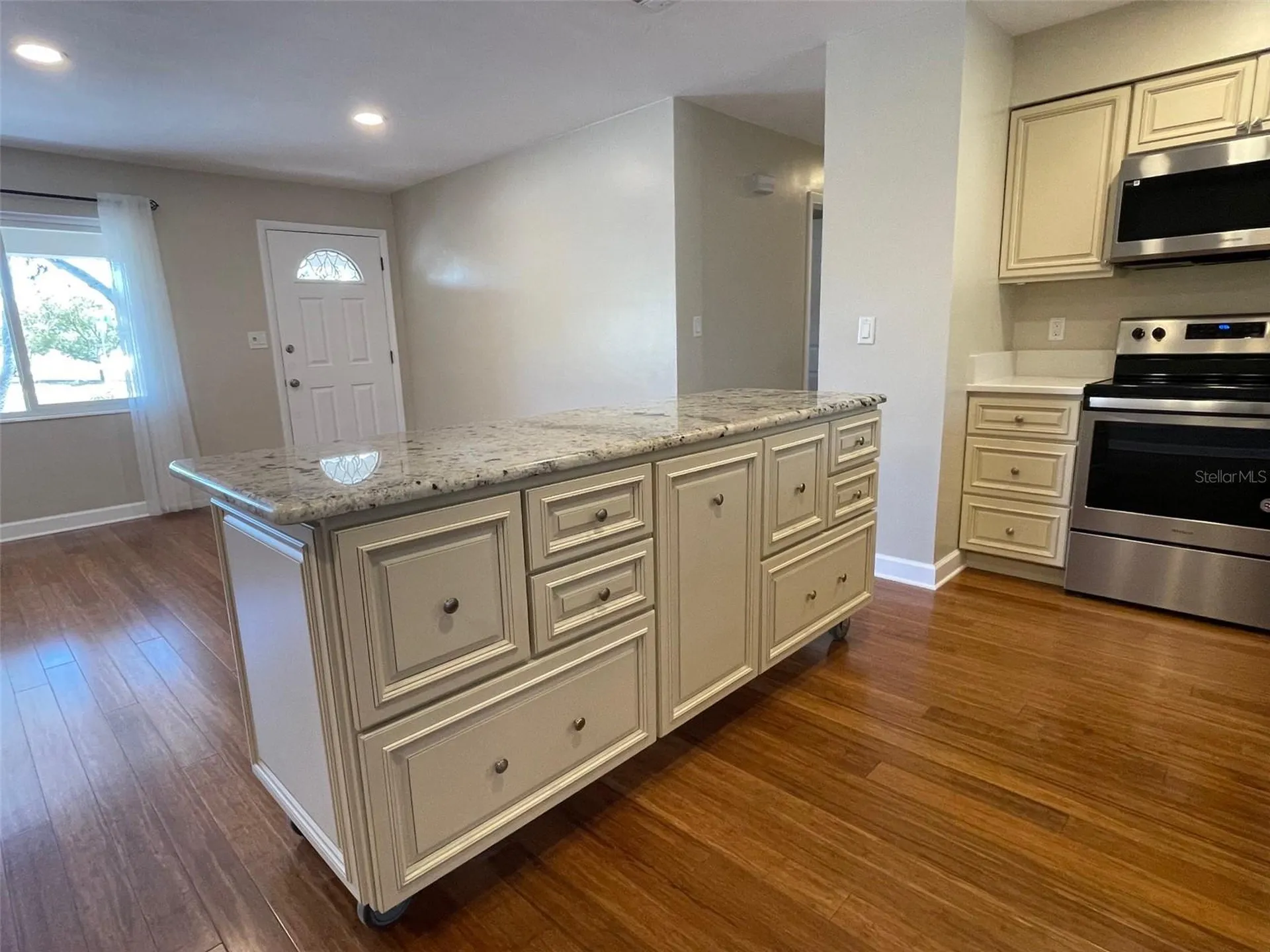 6556 27th Street N St Petersburg FL 33702