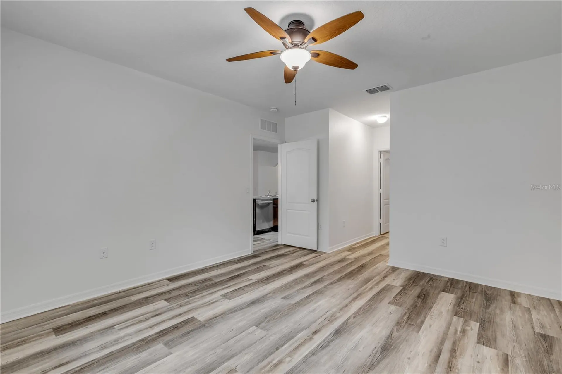 353 Admiralty Court Edgewater FL 32141