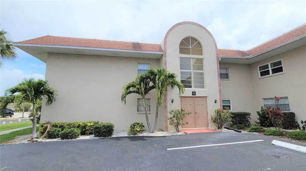 2727 75th Street W Bradenton FL 34209