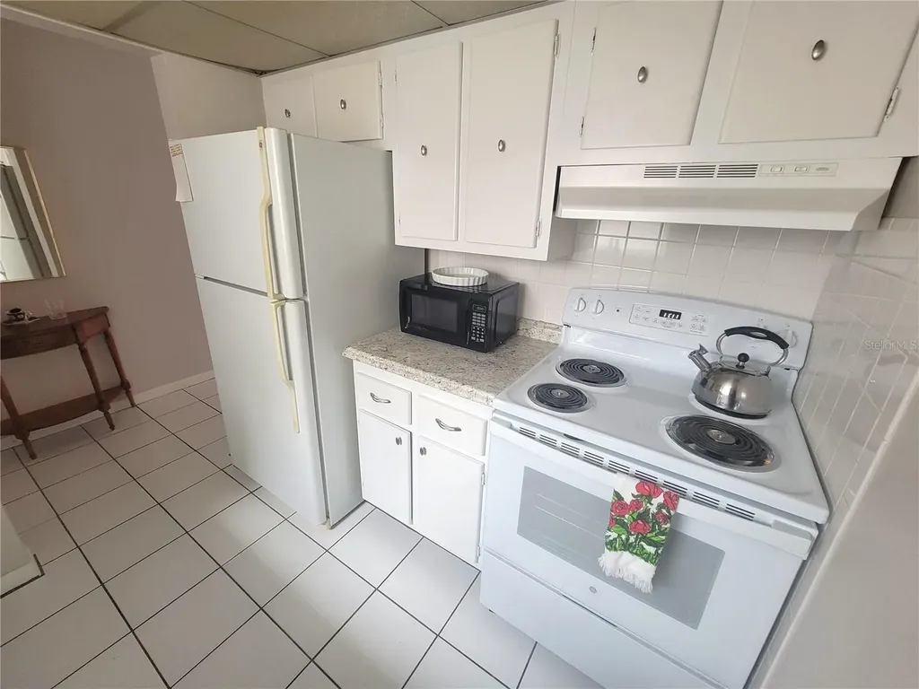 2727 75th Street W Bradenton FL 34209