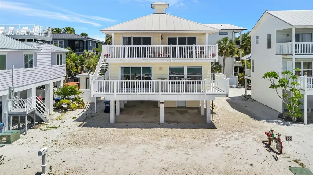 1105 Gulf Drive S Bradenton Beach FL 34217