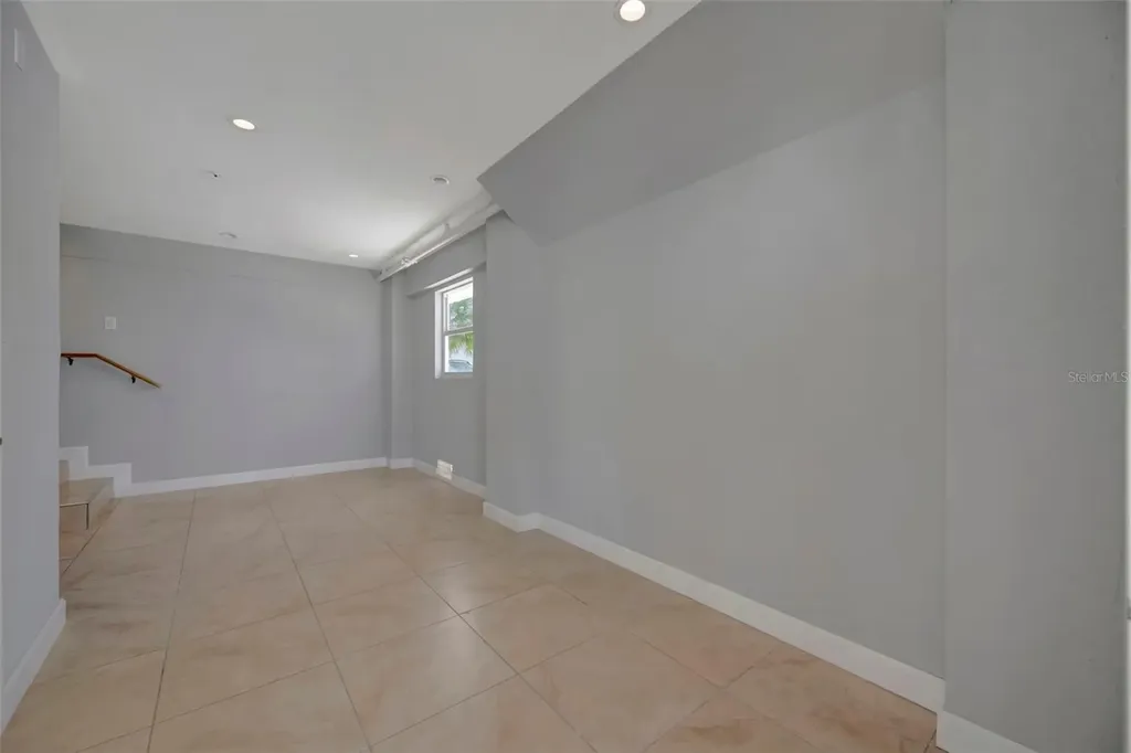 1105 Gulf Drive S Bradenton Beach FL 34217