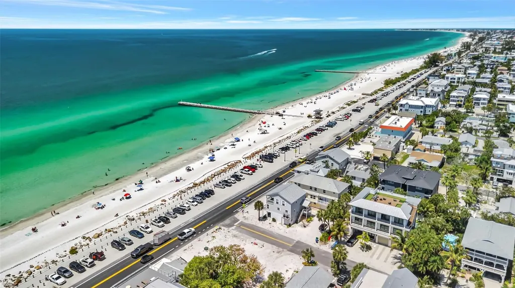 1105 Gulf Drive S Bradenton Beach FL 34217