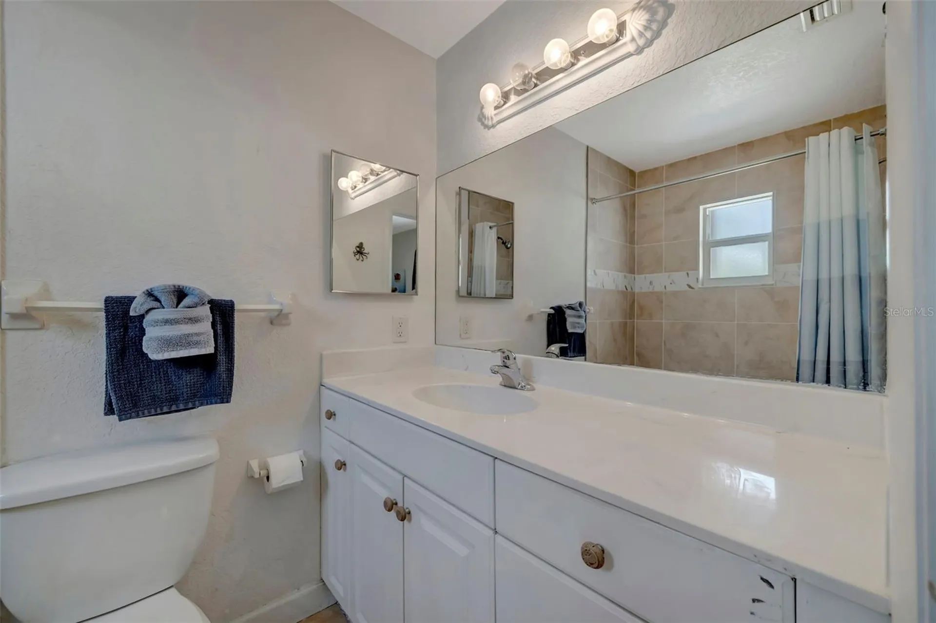 1105 Gulf Drive S Bradenton Beach FL 34217