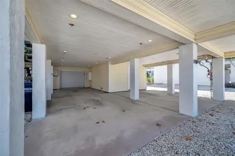 1105 Gulf Drive S Bradenton Beach FL 34217