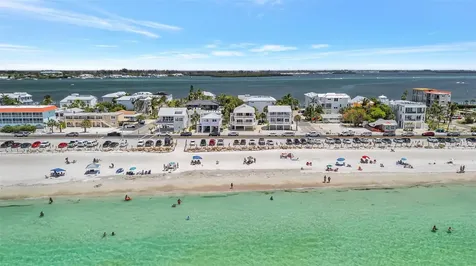 1105 Gulf Drive S Bradenton Beach FL 34217