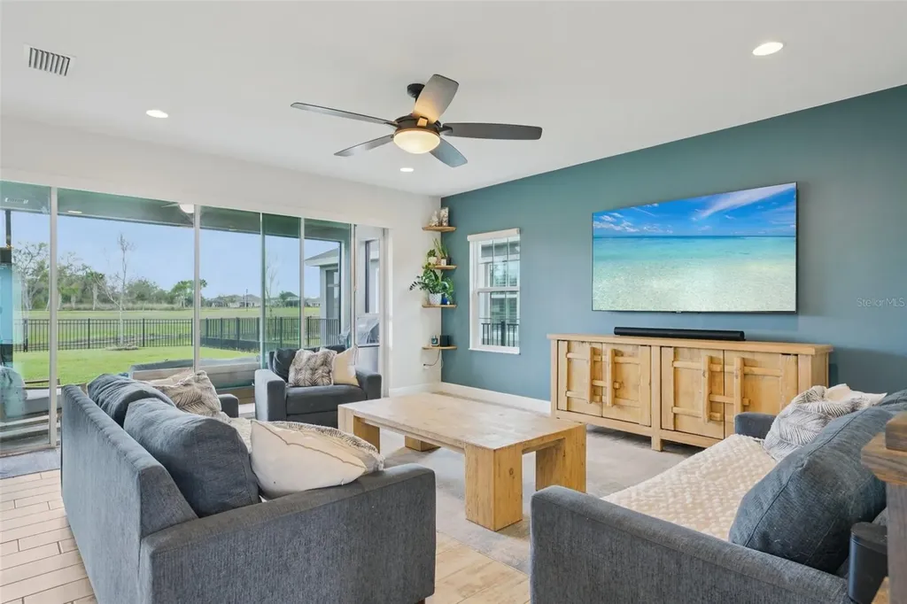 6169 Golden Nettle Drive Apollo Beach FL 33572