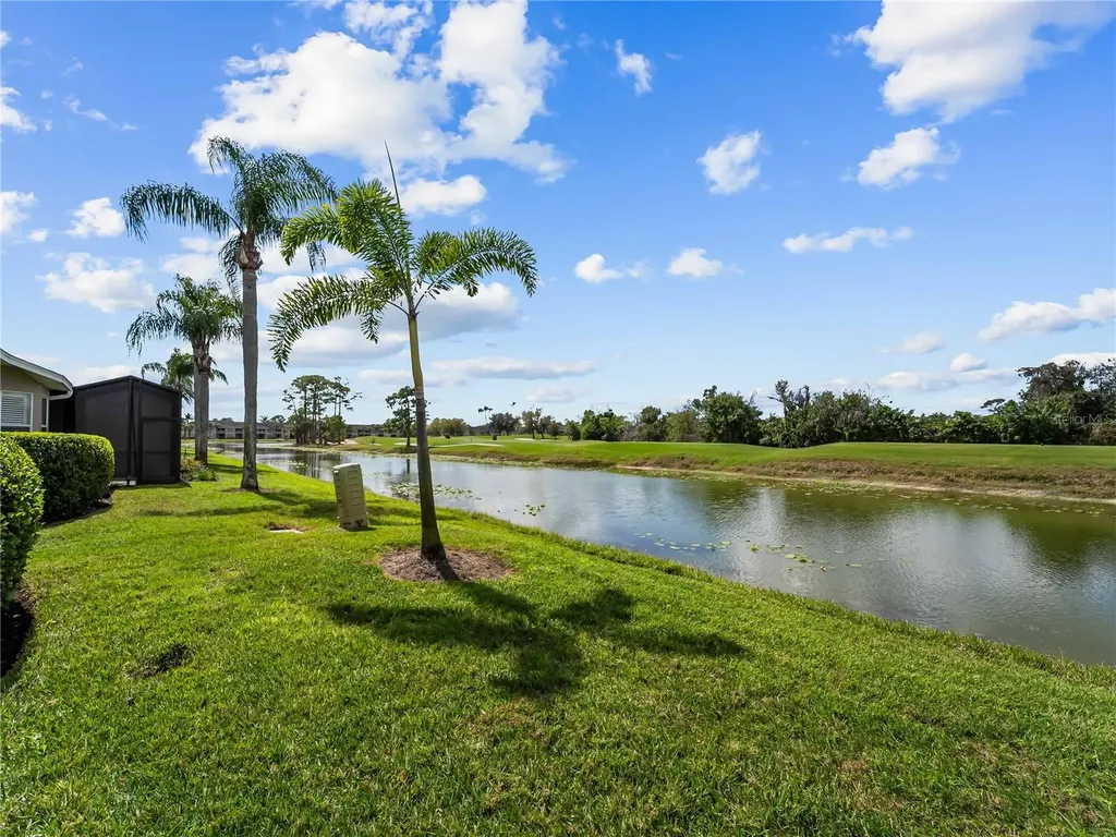 5204 Mahogany Run Avenue Sarasota FL 34241