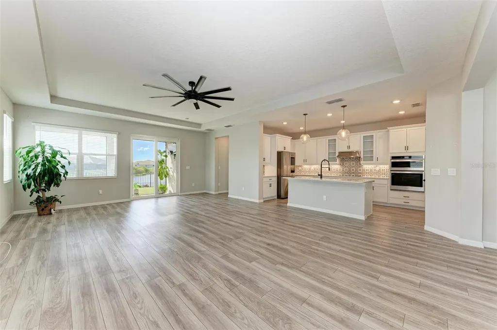 3519 74th Avenue Circle E Sarasota FL 34243