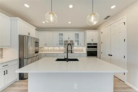 3519 74th Avenue Circle E Sarasota FL 34243