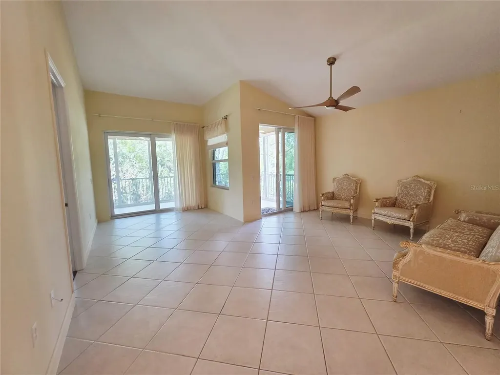 6775 Huntington Lakes Circle Naples FL 34119