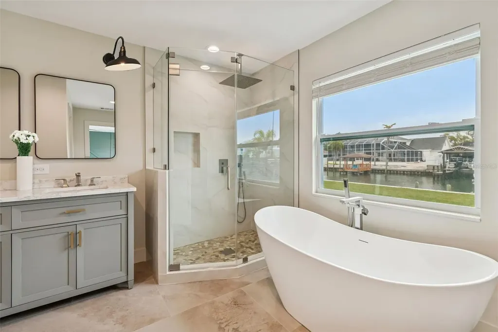 3921 Versailles Drive Tampa FL 33634