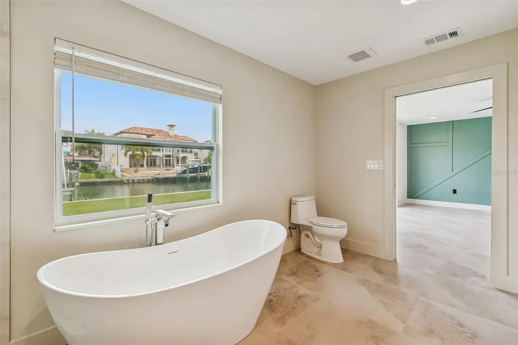 3921 Versailles Drive Tampa FL 33634