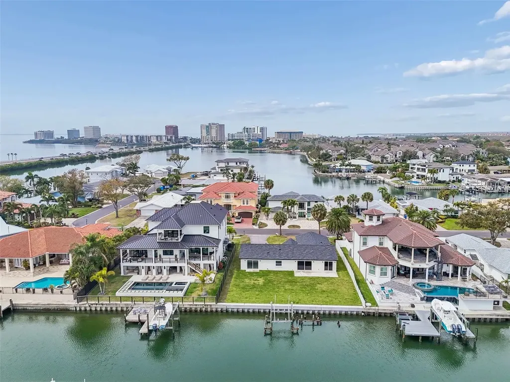 3921 Versailles Drive Tampa FL 33634
