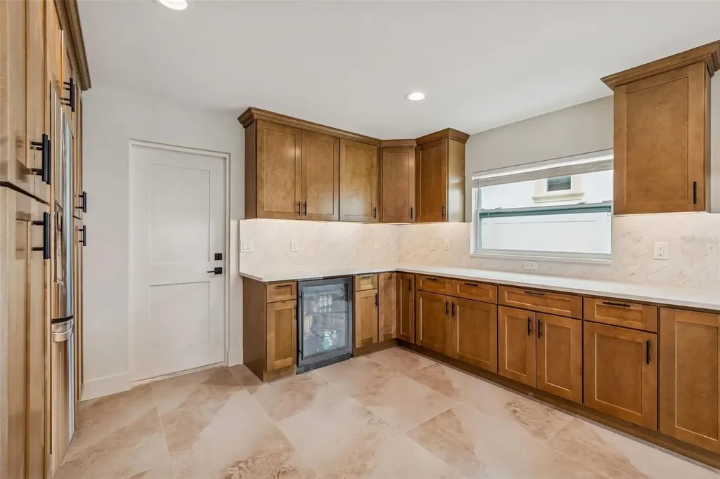 3921 Versailles Drive Tampa FL 33634