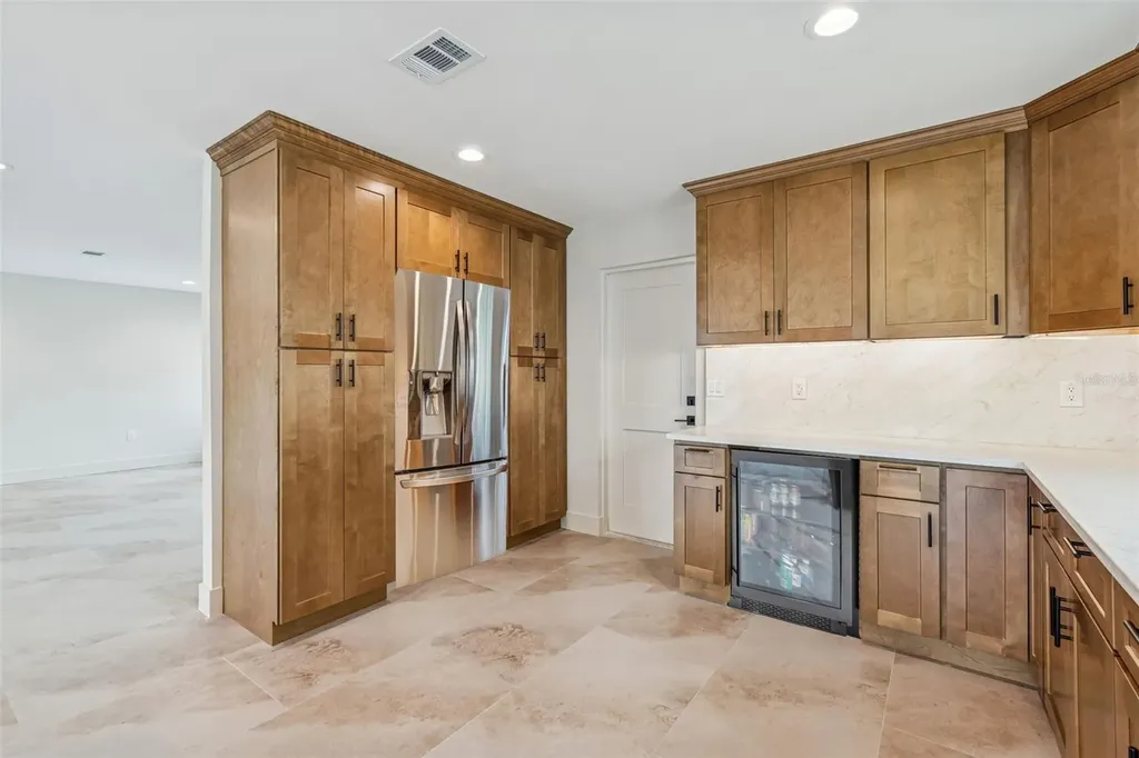 3921 Versailles Drive Tampa FL 33634