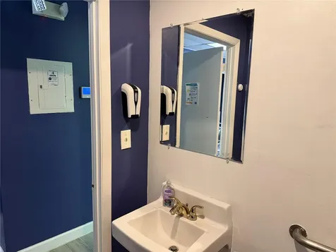 550 Balmoral Circle N Jacksonville FL 32218