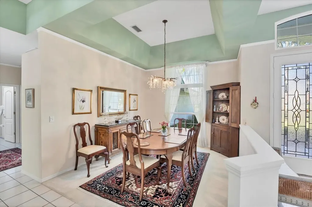 8684 Woodbriar Drive Sarasota FL 34238