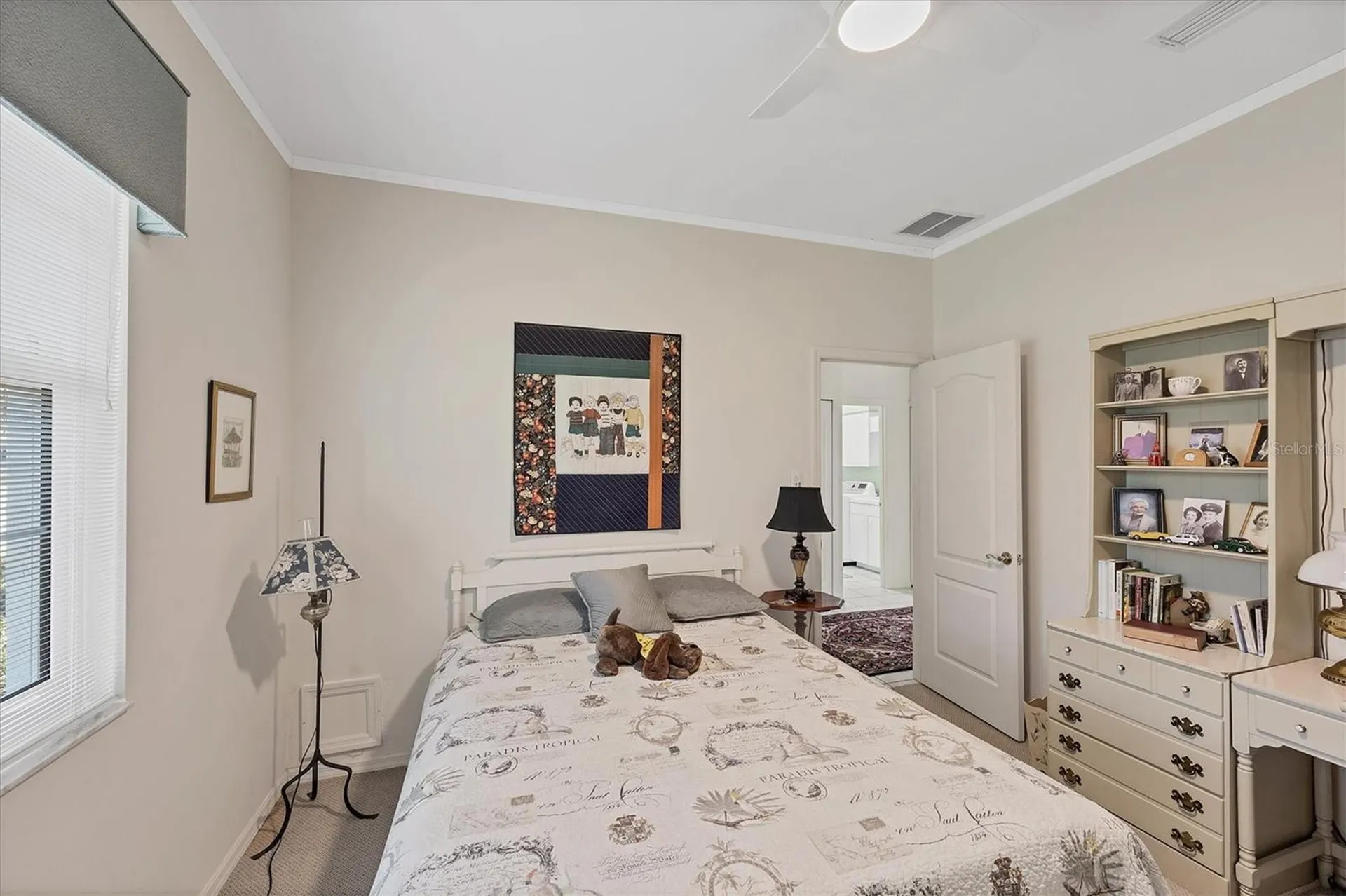 8684 Woodbriar Drive Sarasota FL 34238