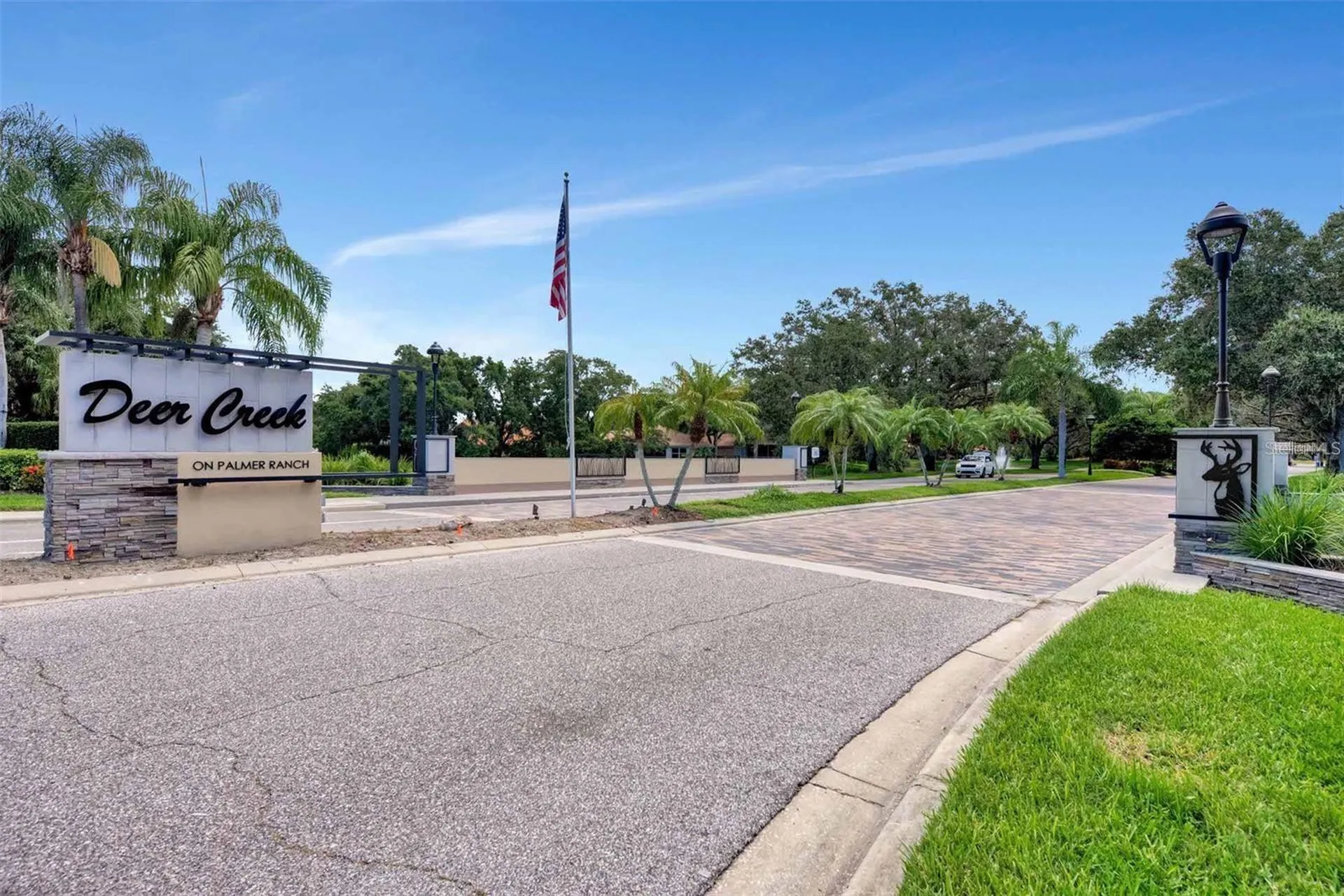 8684 Woodbriar Drive Sarasota FL 34238