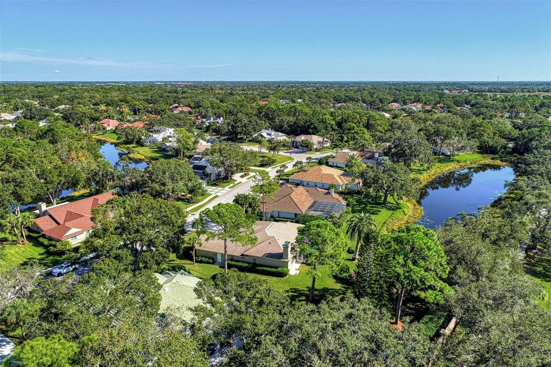 8684 Woodbriar Drive Sarasota FL 34238
