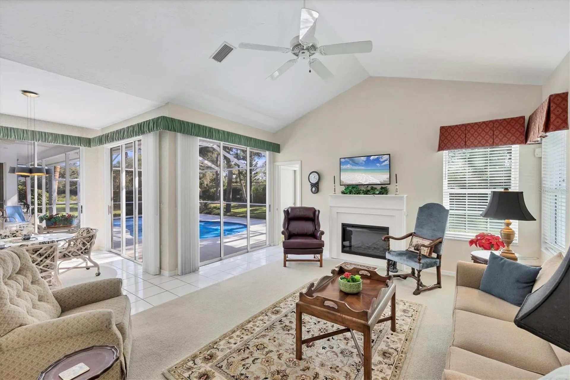 8684 Woodbriar Drive Sarasota FL 34238