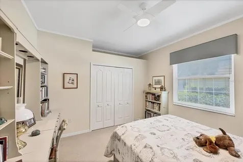 8684 Woodbriar Drive Sarasota FL 34238