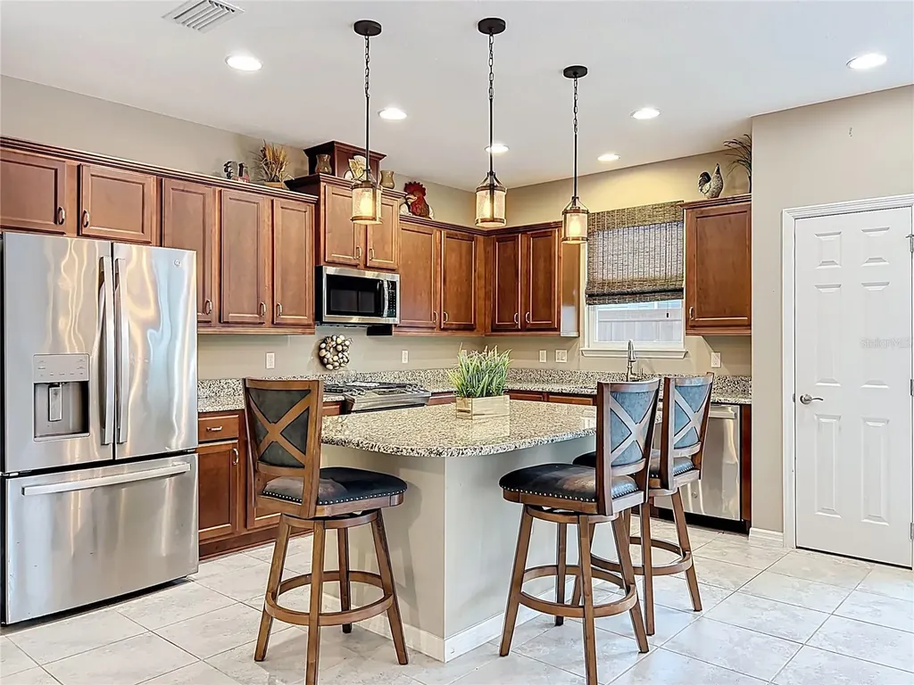 383 Alcove Drive Groveland FL 34736