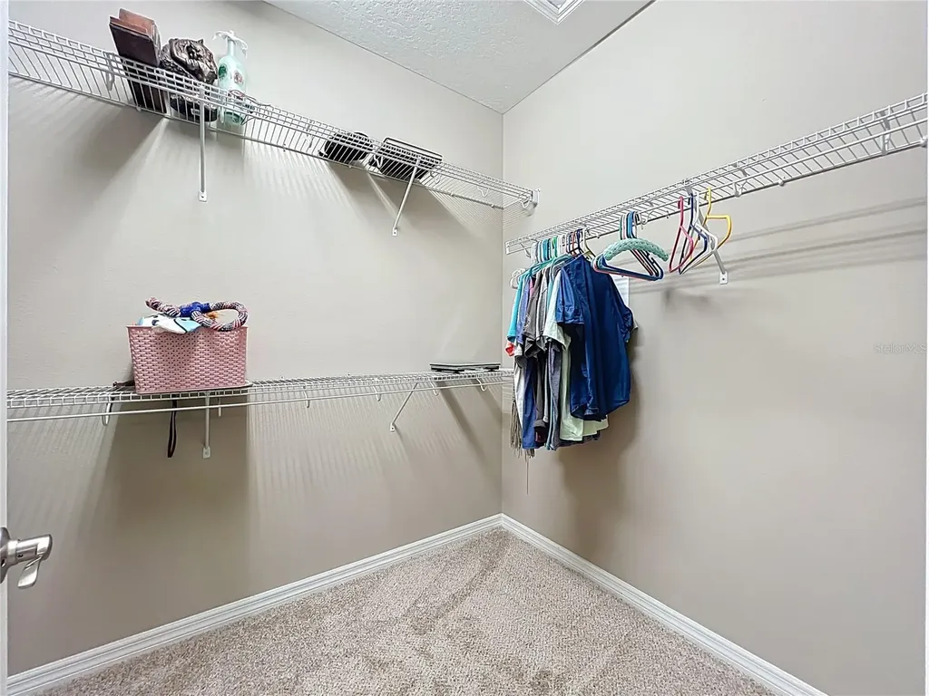 383 Alcove Drive Groveland FL 34736