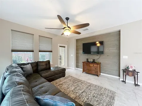 383 Alcove Drive Groveland FL 34736