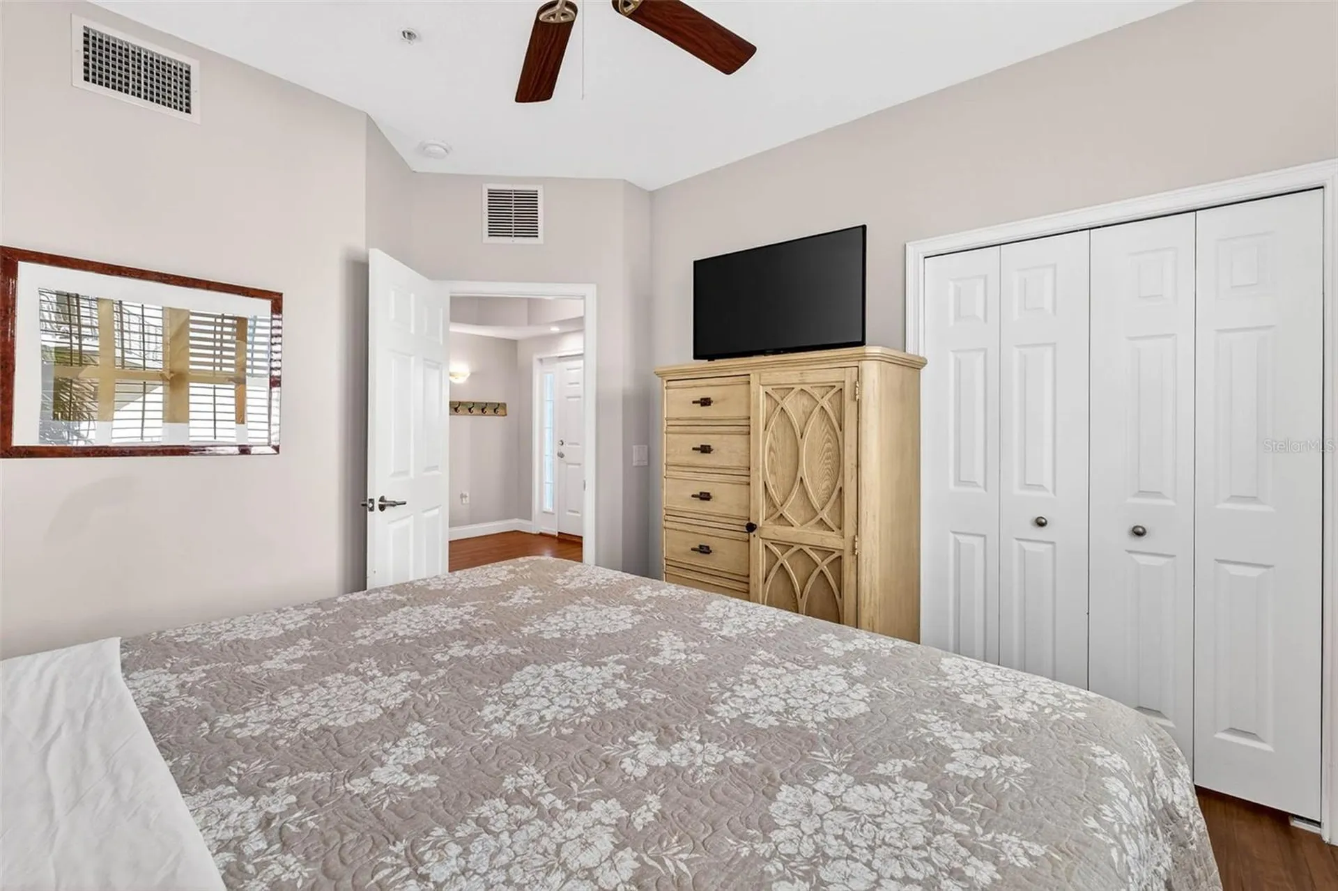 255 104th Avenue Treasure Island FL 33706
